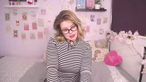 TESSA online show from January 2025 09:02:01 AM