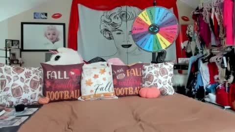 peachy online show from September 2025 06:32:02 PM