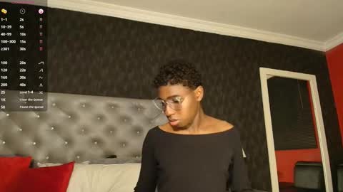 teylor_lovee online show from March 2026 09:56:02 PM