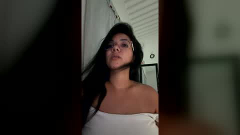 Snapshot of tezza_smith chatting on June 2026 12:53:02 AM tezza smith online show from June 2026 12:53:02 AM