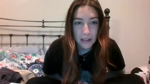 Tessa online show from January 2026 01:21:02 AM