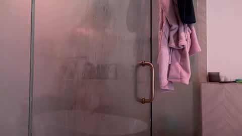 babygirlmami online show from November 2025 07:49:02 PM