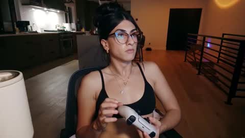 Snapshot of tgirltoesx chatting on February 2026 08:32:01 AM babygirlmami online show from February 2026 08:32:01 AM