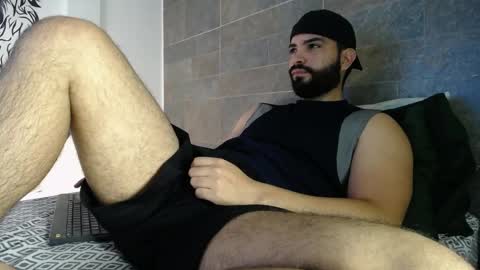 Snapshot of th1ago828986 chatting on April 2026 02:17:01 AM th1ago828986 online show from April 2026 02:17:01 AM