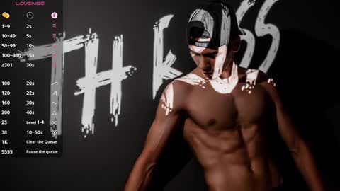 Snapshot of th_russ chatting on January 2025 04:52:02 PM INSTAGRAM Th1rss online show from January 2025 04:52:02 PM