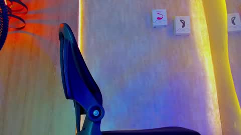 thaddeus king online show from February 2025 07:59:01 PM