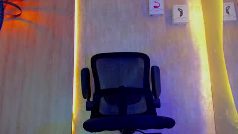 thaddeus king online show from February 2025 02:56:02 AM