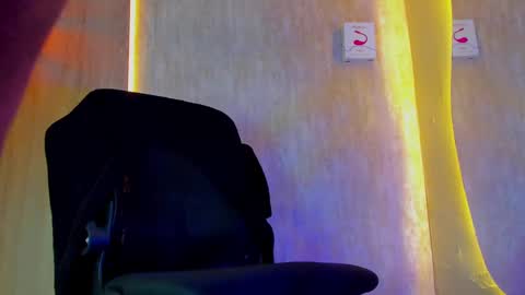 thaddeus king online show from February 2025 11:51:02 PM