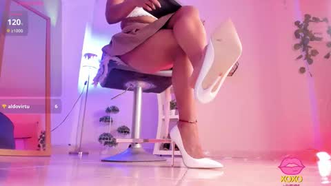 Thais online show from November 2025 01:10:01 PM