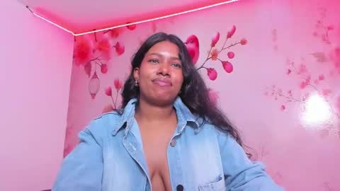 Andreina online show from February 2025 04:37:02 AM