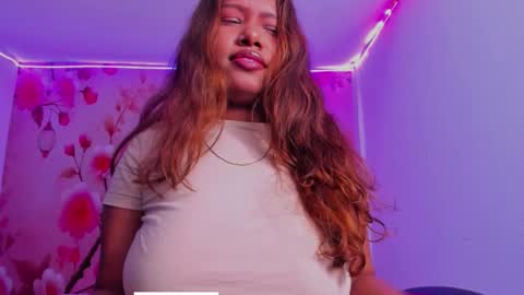 Andreina online show from October 2025 09:48:02 PM