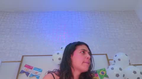 Snapshot of thalia888_ chatting on June 2026 07:05:01 PM thalia888_ online show from June 2026 07:05:01 PM