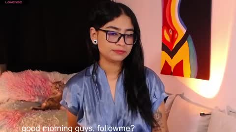 thalia  online show from October 2025 11:07:01 AM