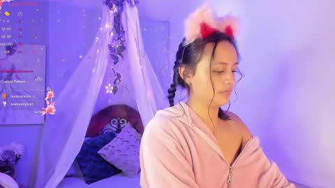 Snapshot of thalia_ecos chatting on April 2026 08:11:02 PM thalia_ecos online show from April 2026 08:11:02 PM