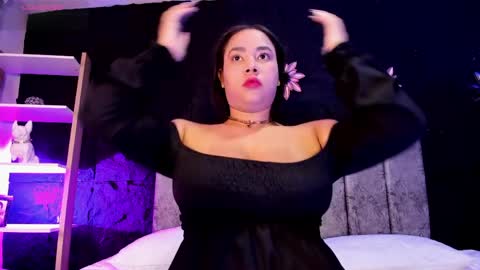 Thalia online show from April 2026 06:00:02 AM