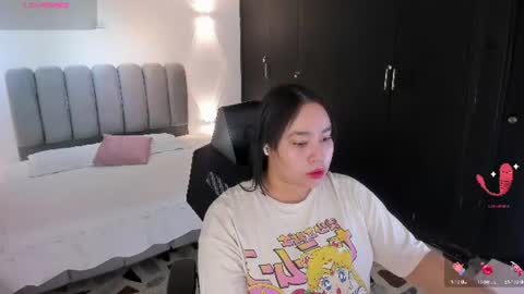 Snapshot of thaliabrooks_ chatting on July 2026 04:27:01 AM Thalia online show from July 2026 04:27:01 AM