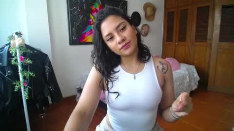    online show from December 2024 06:53:02 PM