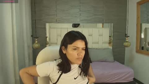 Snapshot of thalialopez chatting on February 2026 12:12:01 PM Thalia online show from February 2026 12:12:01 PM