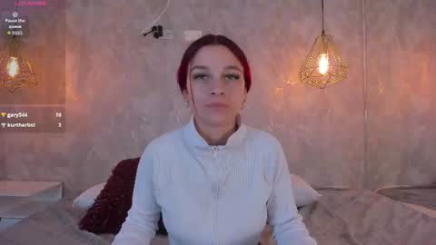 Snapshot of thalira_angels chatting on June 2026 05:54:01 PM THALIRA ANGELS online show from June 2026 05:54:01 PM