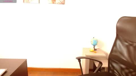   online show from March 2025 06:52:01 PM