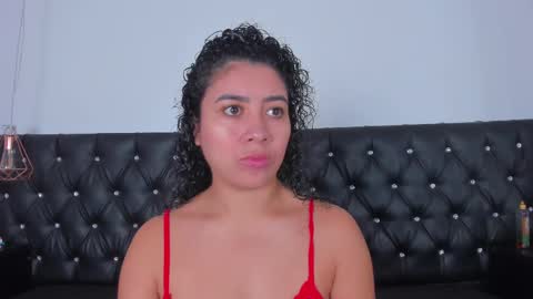 thara webstter online show from February 2025 11:40:02 AM