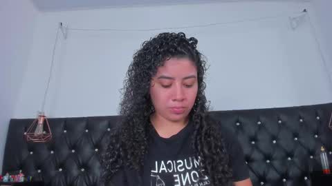 thara webstter online show from February 2025 05:53:01 PM