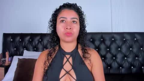 thara webstter online show from October 2025 11:43:01 AM