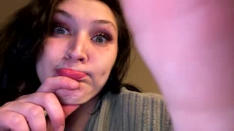 thatbaby070200000 online show from December 2024 04:34:02 AM