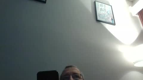 Snapshot of thcalo3 chatting on December 2024 07:42:02 PM thcalo online show from December 2024 07:42:02 PM