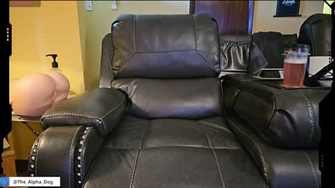 Snapshot of the_alpha_dog_xxx chatting on February 2025 05:47:02 PM the_alpha_dog_xxx online show from February 2025 05:47:02 PM