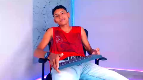 Snapshot of the_crack71 chatting on September 2025 04:32:01 PM Sean OPry online show from September 2025 04:32:01 PM