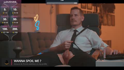 Snapshot of the_dilf chatting on January 2025 10:27:02 PM The DILF -  online show from January 2025 10:27:02 PM