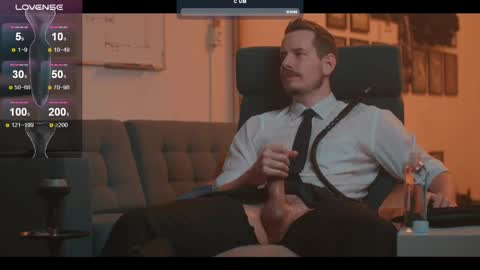 Snapshot of the_dilf chatting on February 2025 10:49:02 AM The DILF -  online show from February 2025 10:49:02 AM