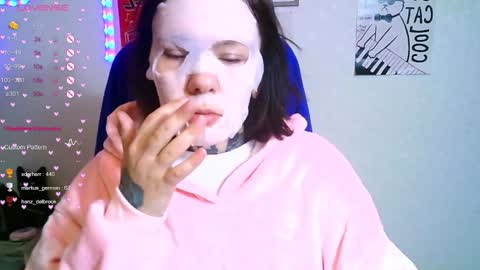 the_ice_owl online show from November 2025 07:30:02 AM