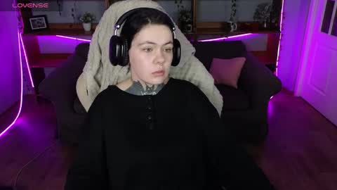 the_ice_owl online show from April 2026 05:07:01 PM