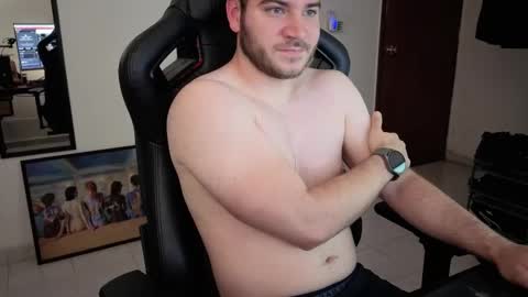 Snapshot of the_king74 chatting on September 2025 01:13:01 PM the_king74 online show from September 2025 01:13:01 PM