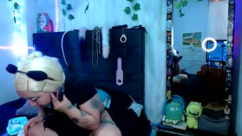 the_lesbian_game online show from March 2026 06:35:02 PM