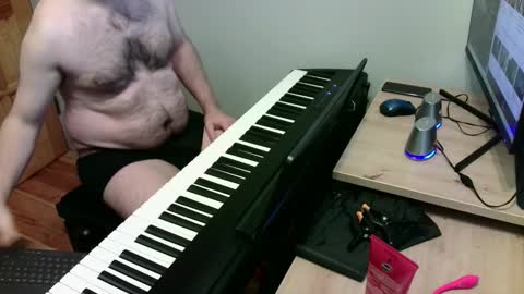 Snapshot of the_naked_pianists chatting on February 2026 08:58:02 AM Stephan 34 Cassandra 25 online show from February 2026 08:58:02 AM