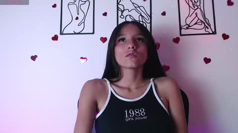 Snapshot of the_skinny_sweet chatting on April 2026 11:24:01 PM Andrea online show from April 2026 11:24:01 PM