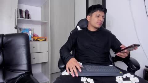 Danny online show from November 2025 02:55:02 AM