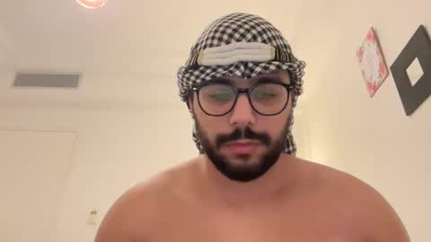 Snapshot of thearabboy98 chatting on January 2025 12:38:02 AM thearabboy98 online show from January 2025 12:38:02 AM
