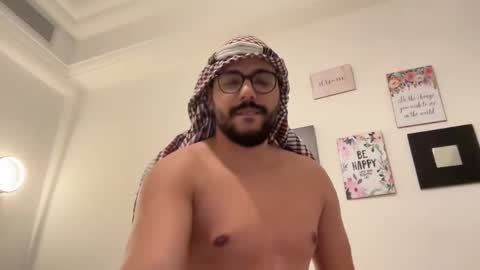 Snapshot of thearabboy98 chatting on February 2025 04:58:02 PM thearabboy98 online show from February 2025 04:58:02 PM