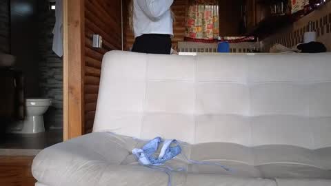 Snapshot of theauroramae chatting on February 2025 06:38:01 PM theauroramae - online show from February 2025 06:38:01 PM