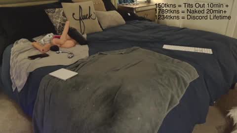 Snapshot of thebeautifulbadassnextdoor chatting on December 2024 03:54:02 PM Tatum Shae online show from December 2024 03:54:02 PM