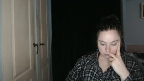 raissa online show from April 2026 02:40:01 PM