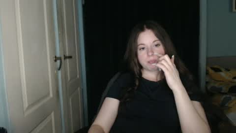Snapshot of theblackdiamond194588 chatting on June 2026 03:04:02 PM raissa online show from June 2026 03:04:02 PM