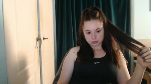 Snapshot of theblackdiamond194588 chatting on July 2026 09:39:01 AM raissa online show from July 2026 09:39:01 AM
