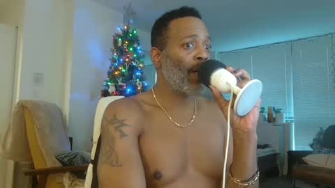 Snapshot of theblacklordmaster chatting on December 2024 05:08:02 PM theblacklordmaster online show from December 2024 05:08:02 PM