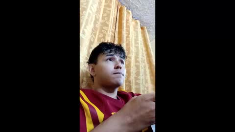 Snapshot of thebluesky_18 chatting on May 2026 01:22:02 AM thebluesky_18 online show from May 2026 01:22:02 AM