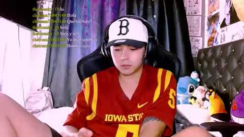 Snapshot of thebluesky_18 chatting on May 2026 02:24:02 PM thebluesky_18 online show from May 2026 02:24:02 PM